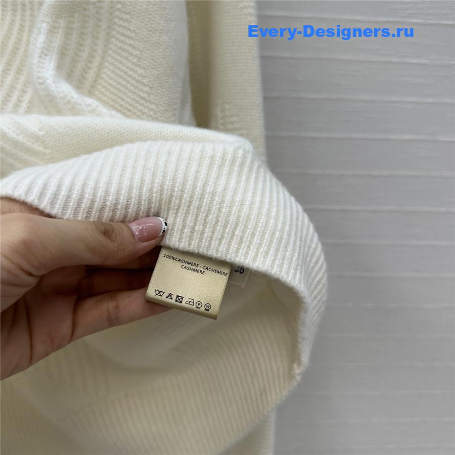 H**me5 logo jacquard white cashmere sweater