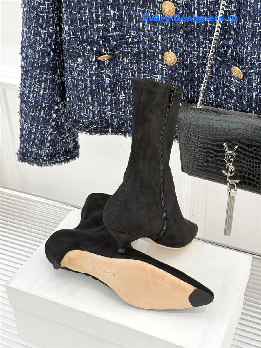 The R0w black suede pointy toe boots