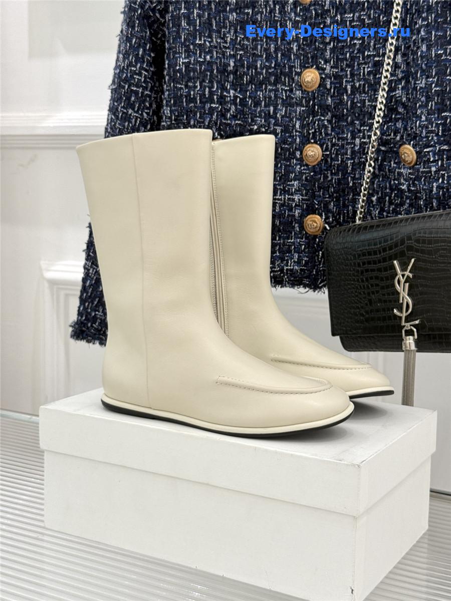 The R0w white canal ankle boots