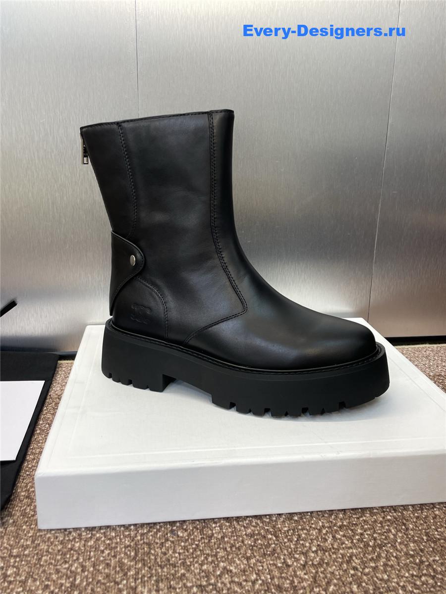 Ce1i*e bulky black calfskin boots
