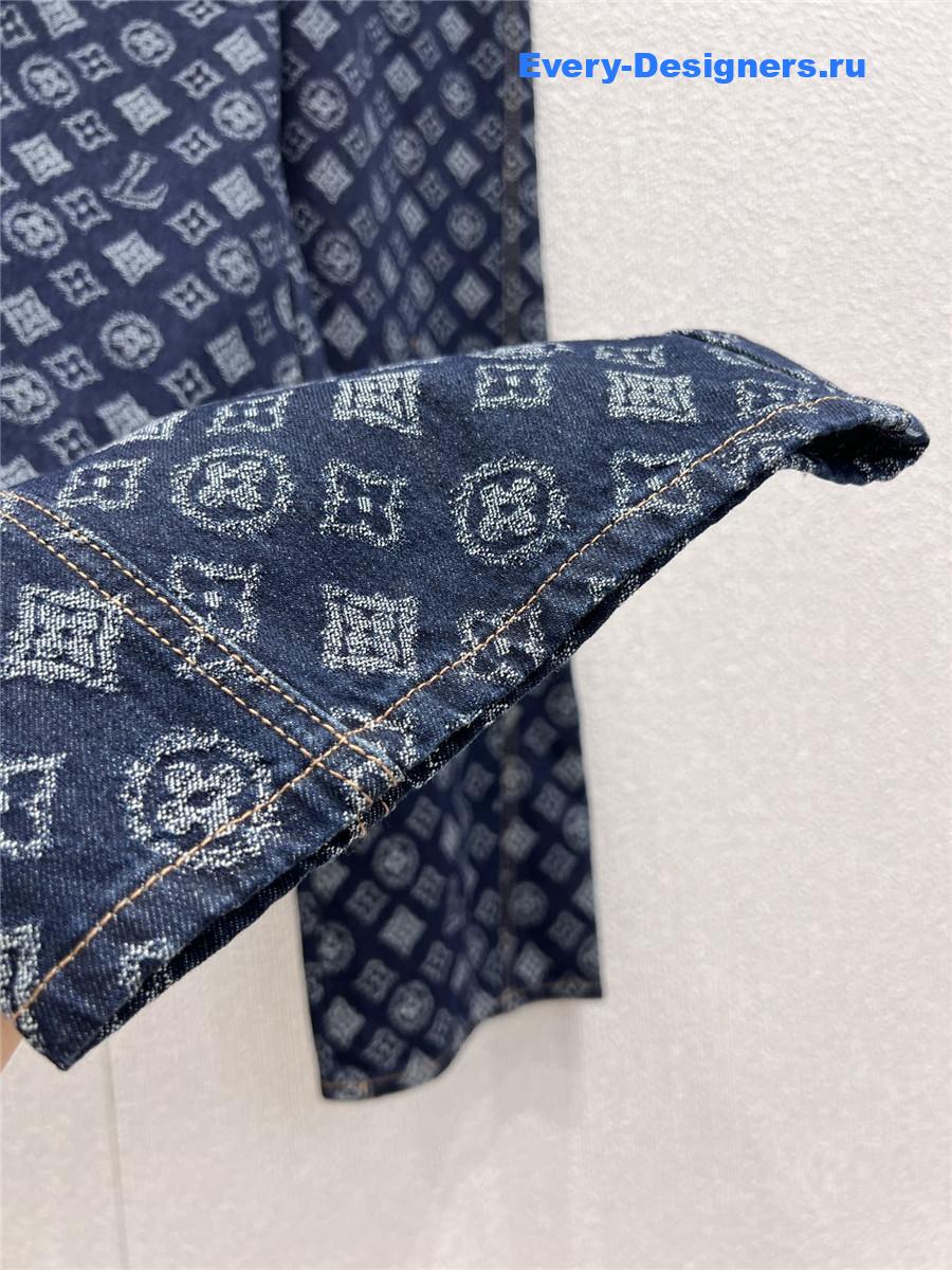 l0vis Vvtt0n monogram blue flared jeans