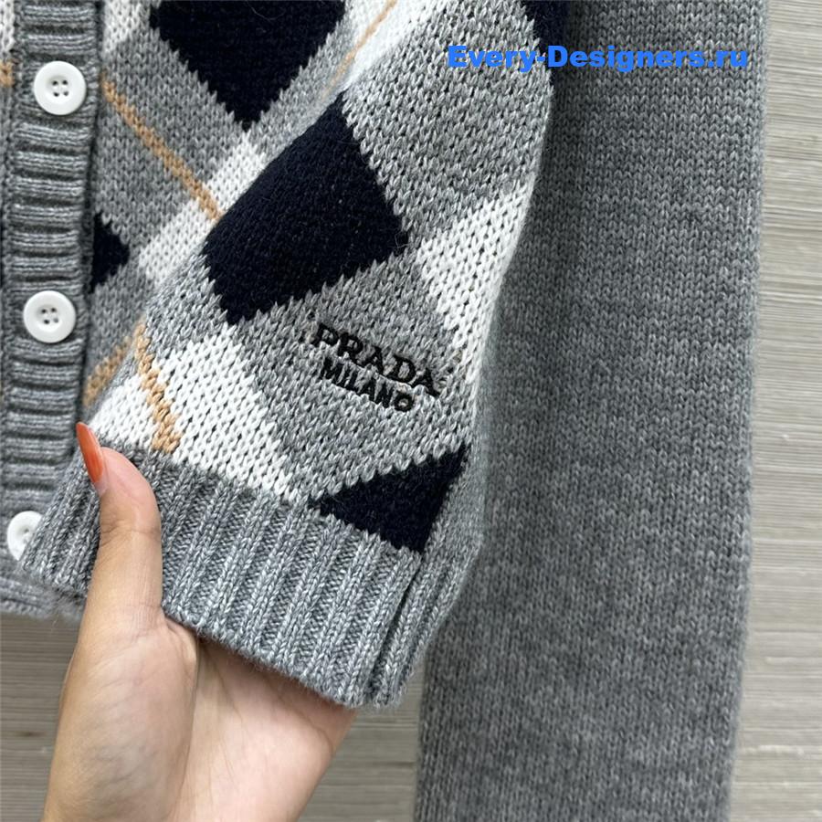 Pra*a cashmere argyle crewneck cardigan