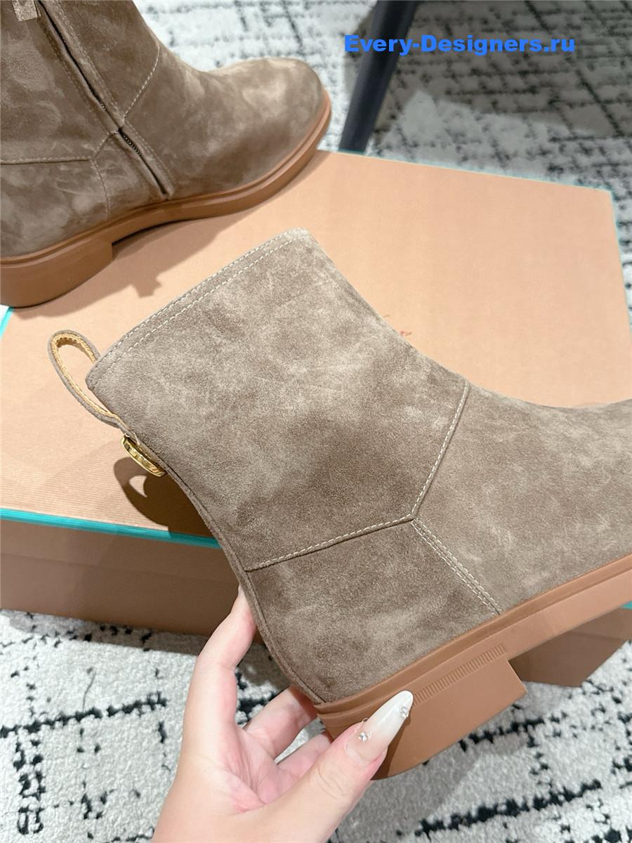 L0r0 P1ana  kilda gray suede ankle boots