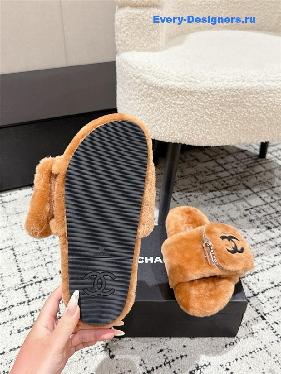 Ch**el brown logo cc wool slides