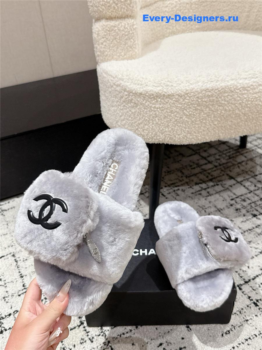 Ch**el gray logo cc wool slides