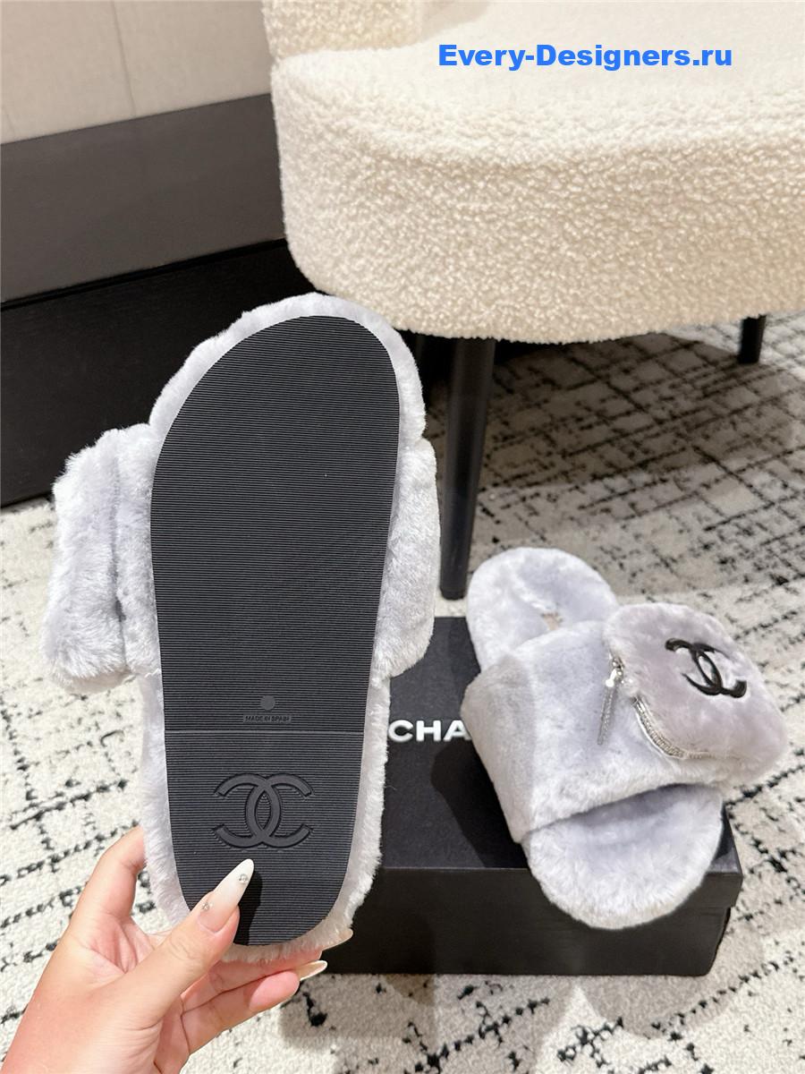 Ch**el gray logo cc wool slides