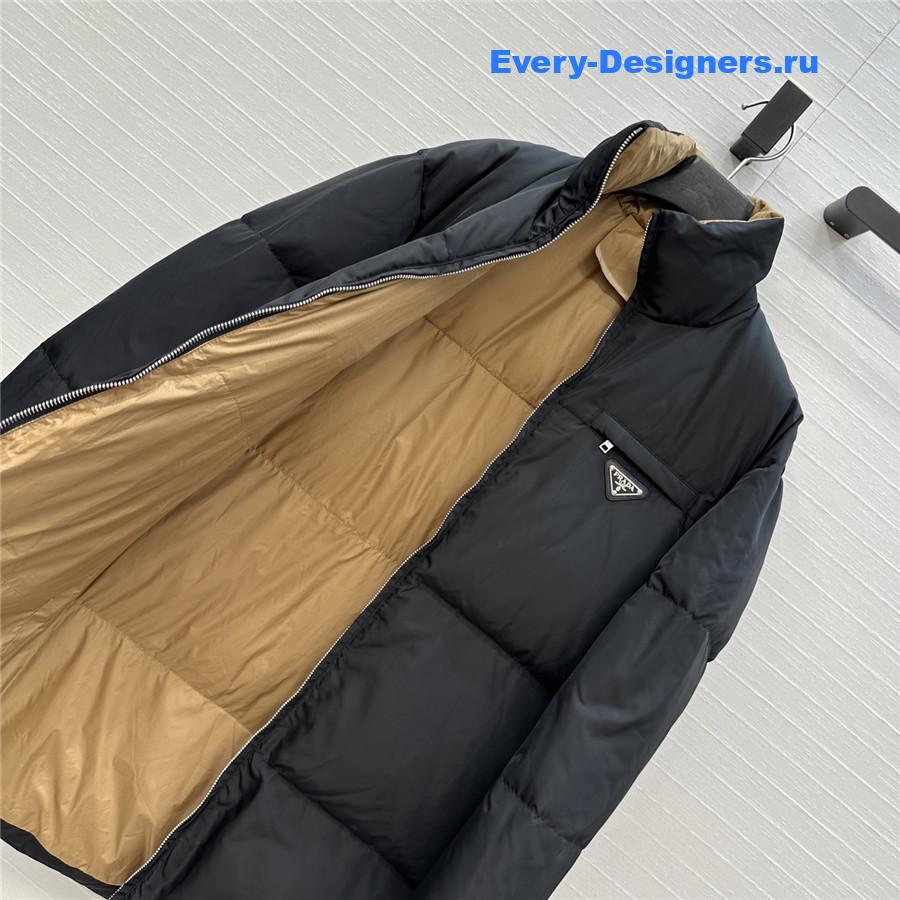 Pra*a re-nylon gabardine hooded down coat