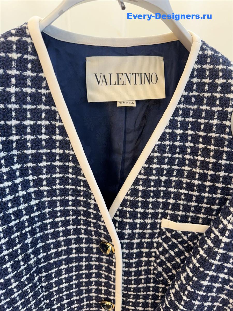 Va1e*ntin0 blue v neck check jacket set