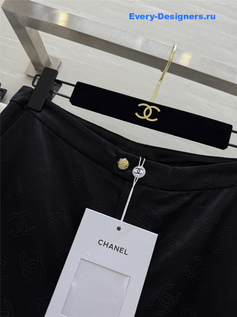 Ch**el black silk jacquard wide-leg pant