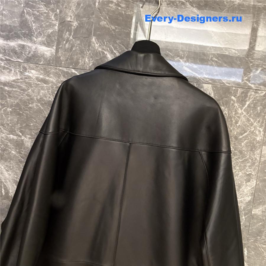 Sa1nt Lau*nt classic black leather blazer