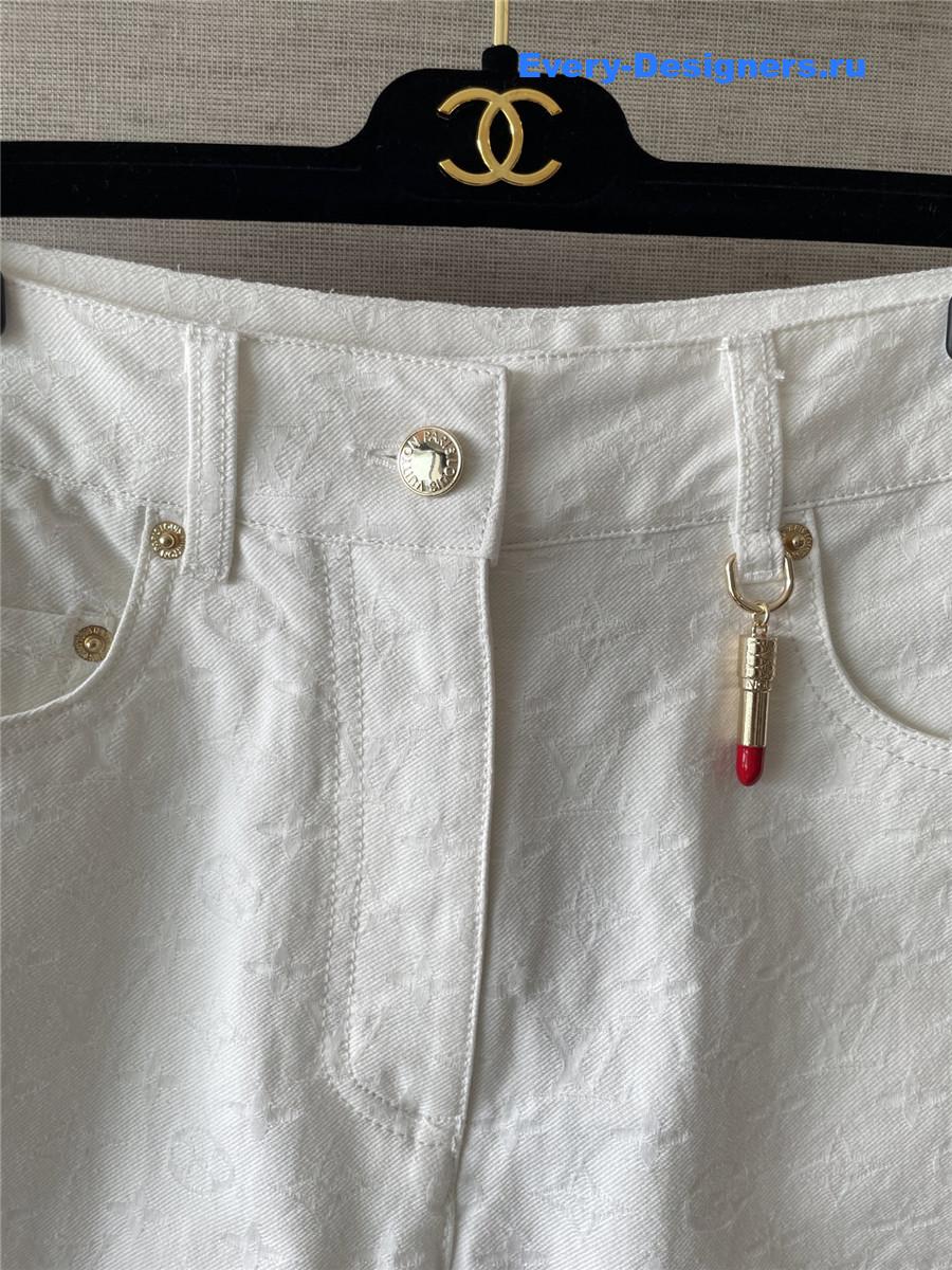 l0vis Vvtt0n white embroidered denim shorts