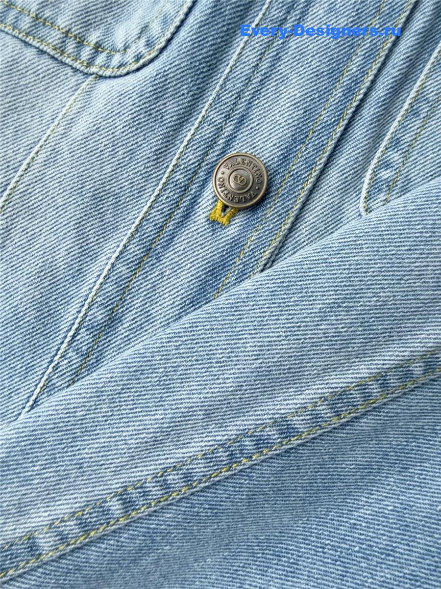 Va1e*ntin0 garavani contrast border denim jacket