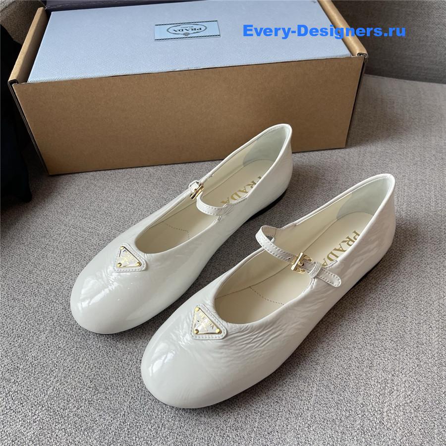 Pra*a white naplak patent leather ballerinas