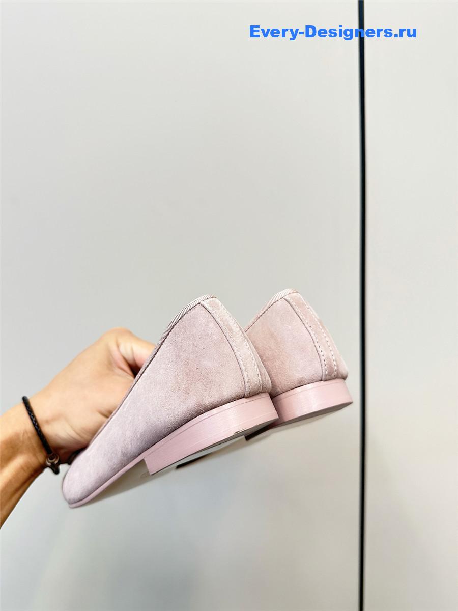 Ch**el grey leather cc ballet flats