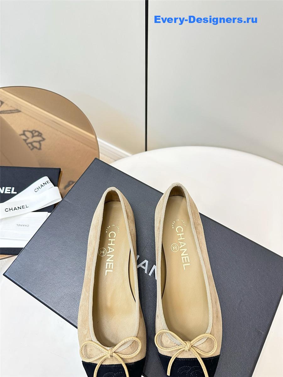 Ch**el brown & black leather cc ballet flats