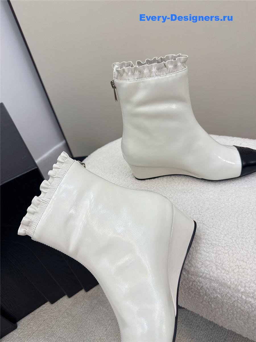 Ch**el white pointed wedge ankle boots