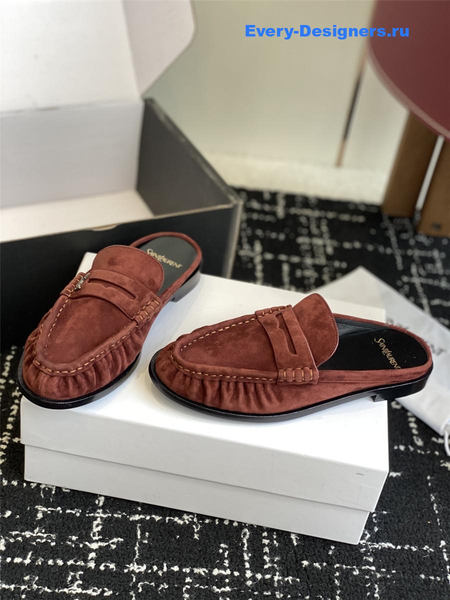 Sa1nt Lau*nt le loafer 15 burgundy suede slides