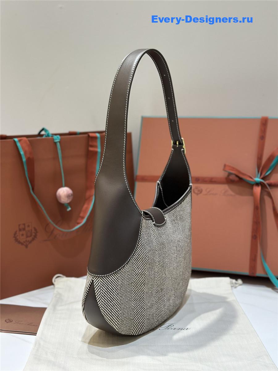 L0r0 P1ana large bobbin bag in chocolate