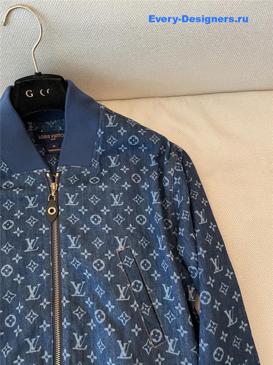 l0vis Vvtt0n cropped monogram denim jacket