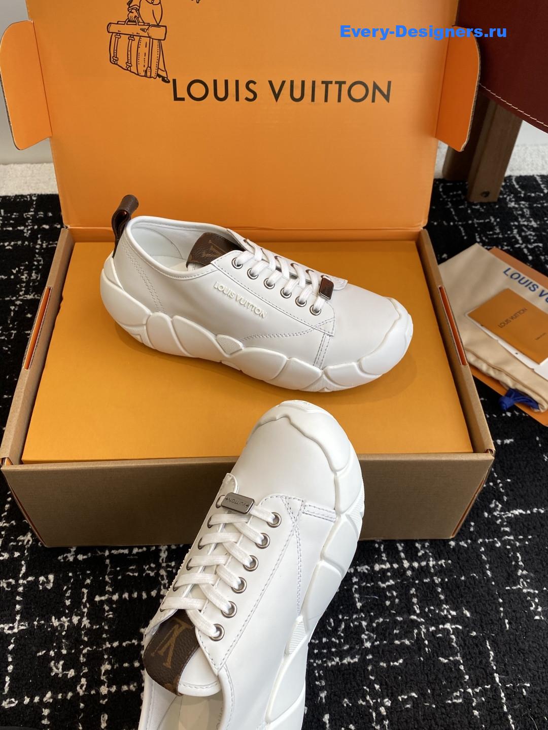 l0vis Vvtt0n white lv bubble sneaker