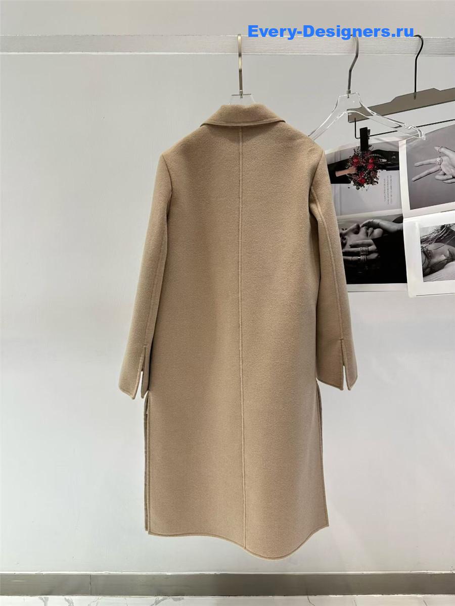 F**di beige wool coat