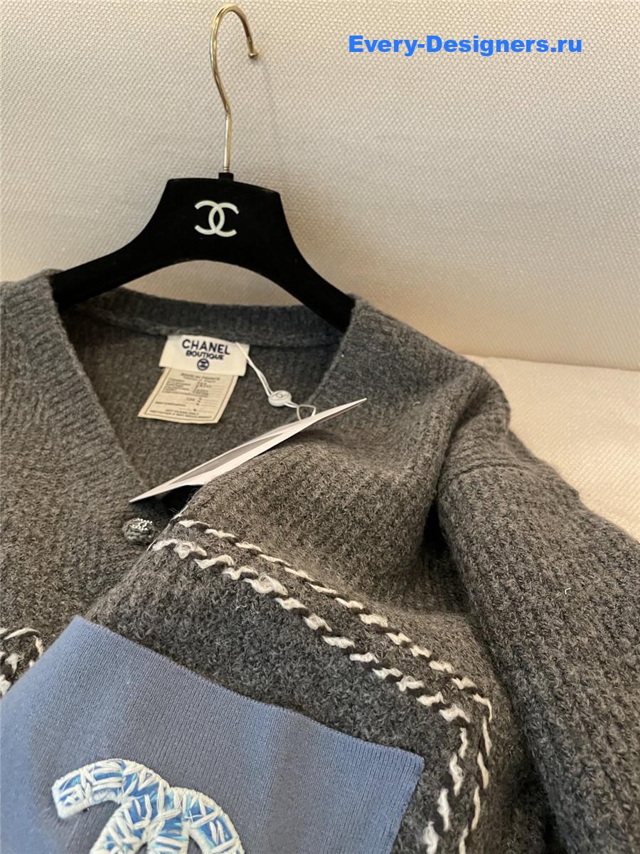 Ch**el v-neck grey wool knitted cardigan