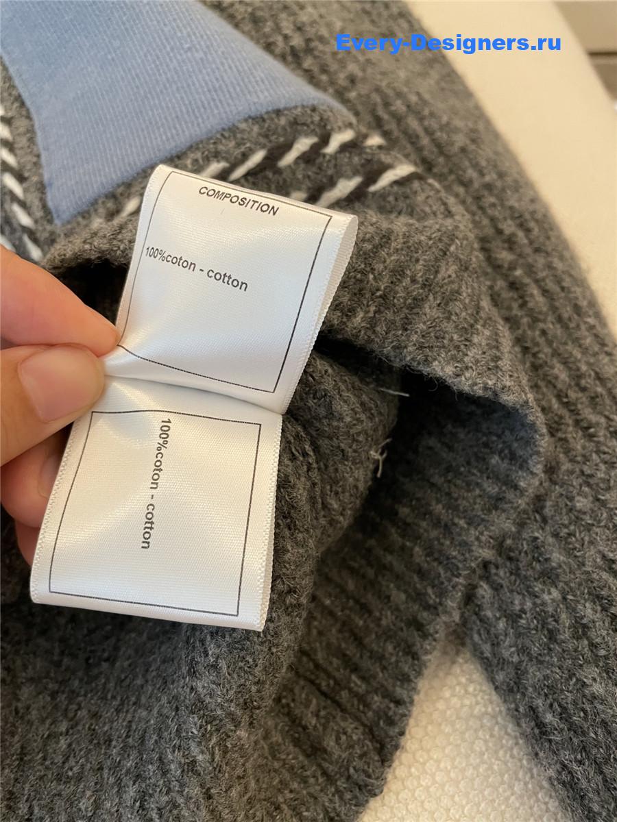 Ch**el v-neck grey wool knitted cardigan