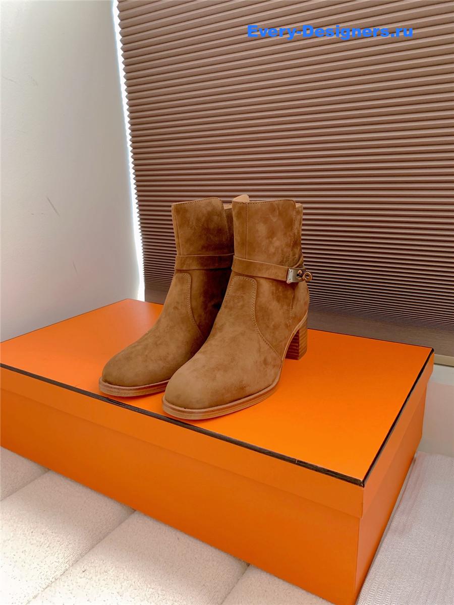 H**me5 brown suede frenchie 50 ankle boots