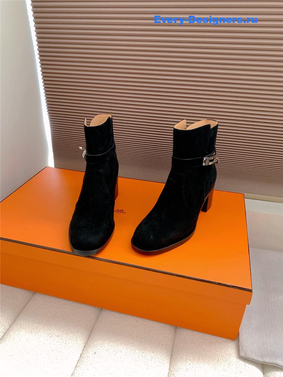 H**me5 black suede frenchie 50 ankle boots
