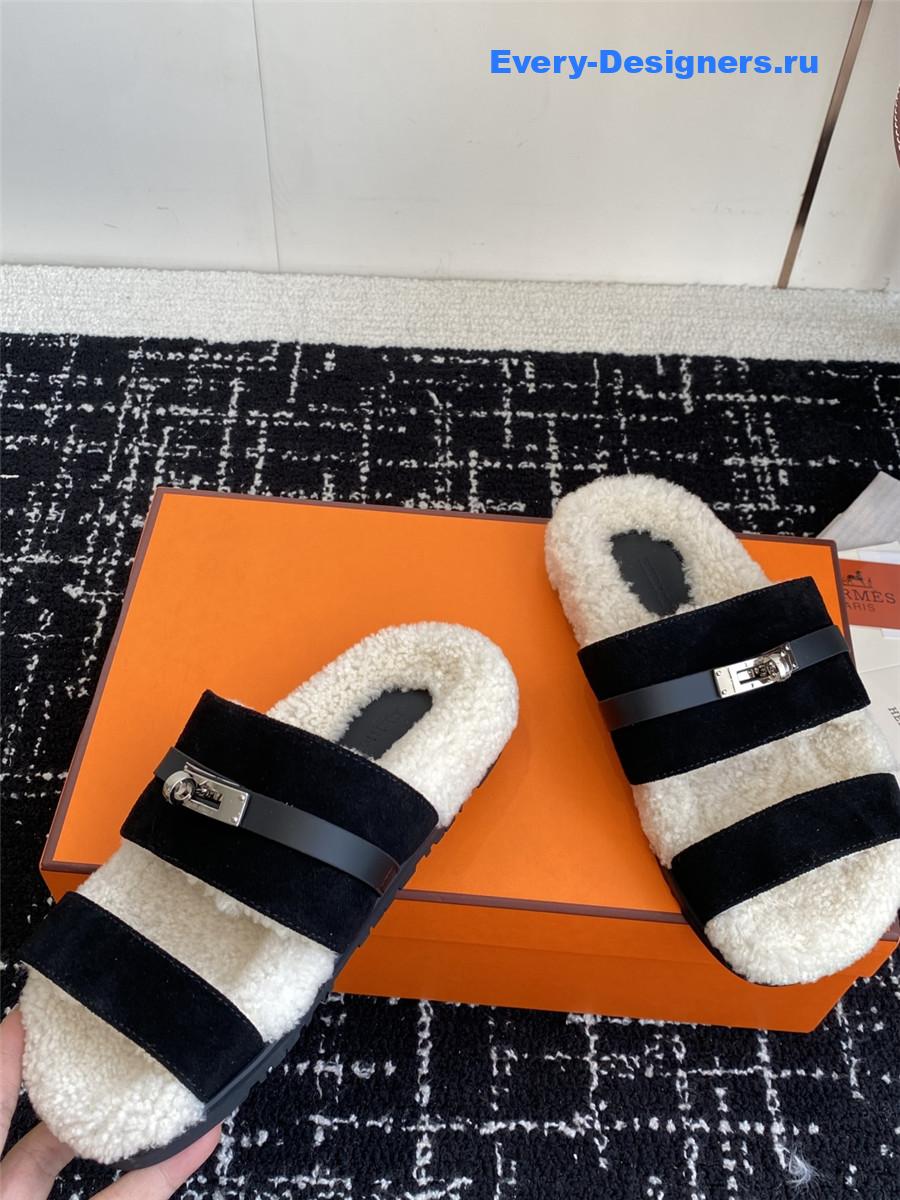 H**me5 black suede sherling chypre sandal