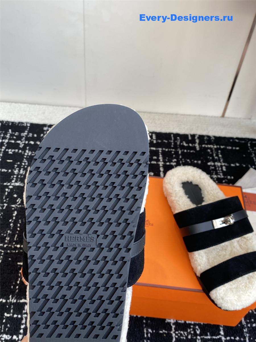 H**me5 black suede sherling chypre sandal