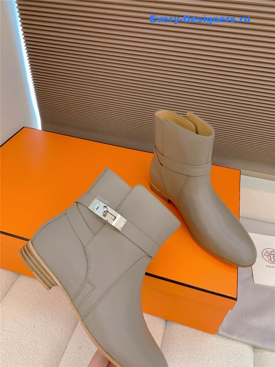 H**me5 gray calfskin neo low boots
