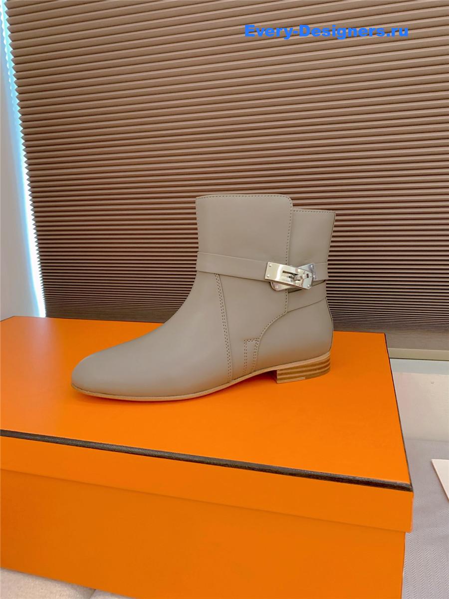 H**me5 gray calfskin neo low boots