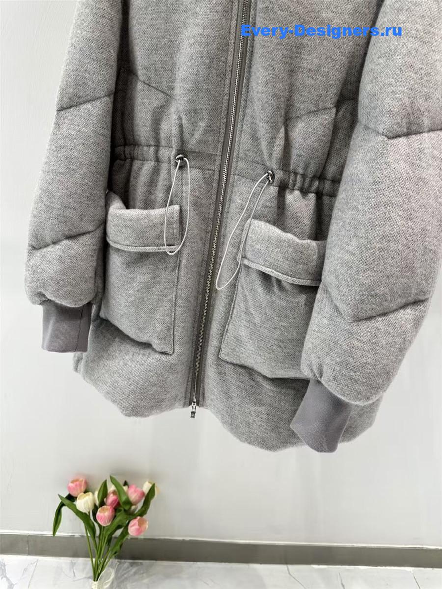 L0r0 P1ana gray mink cashmere crew neck hooded jacket
