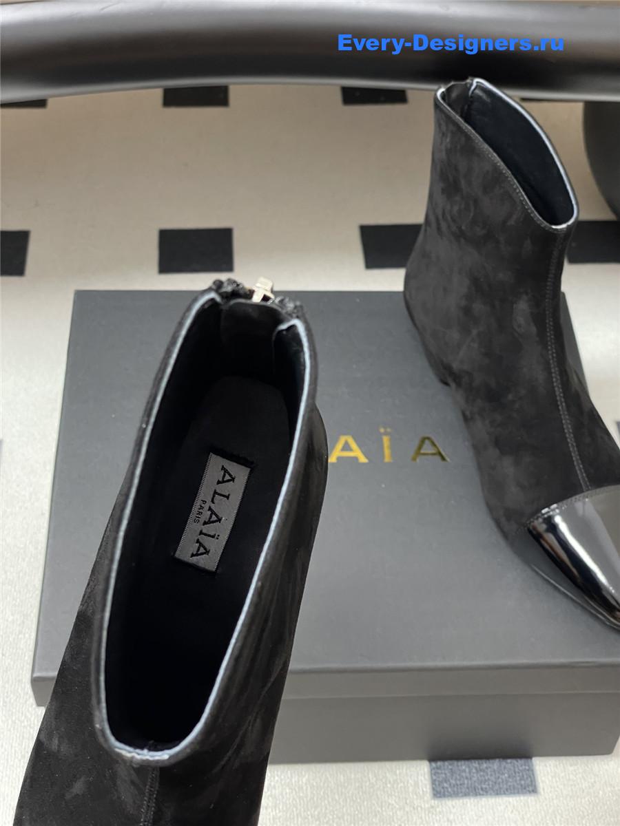 Alaia Black Pointed Suede Ankle Boots