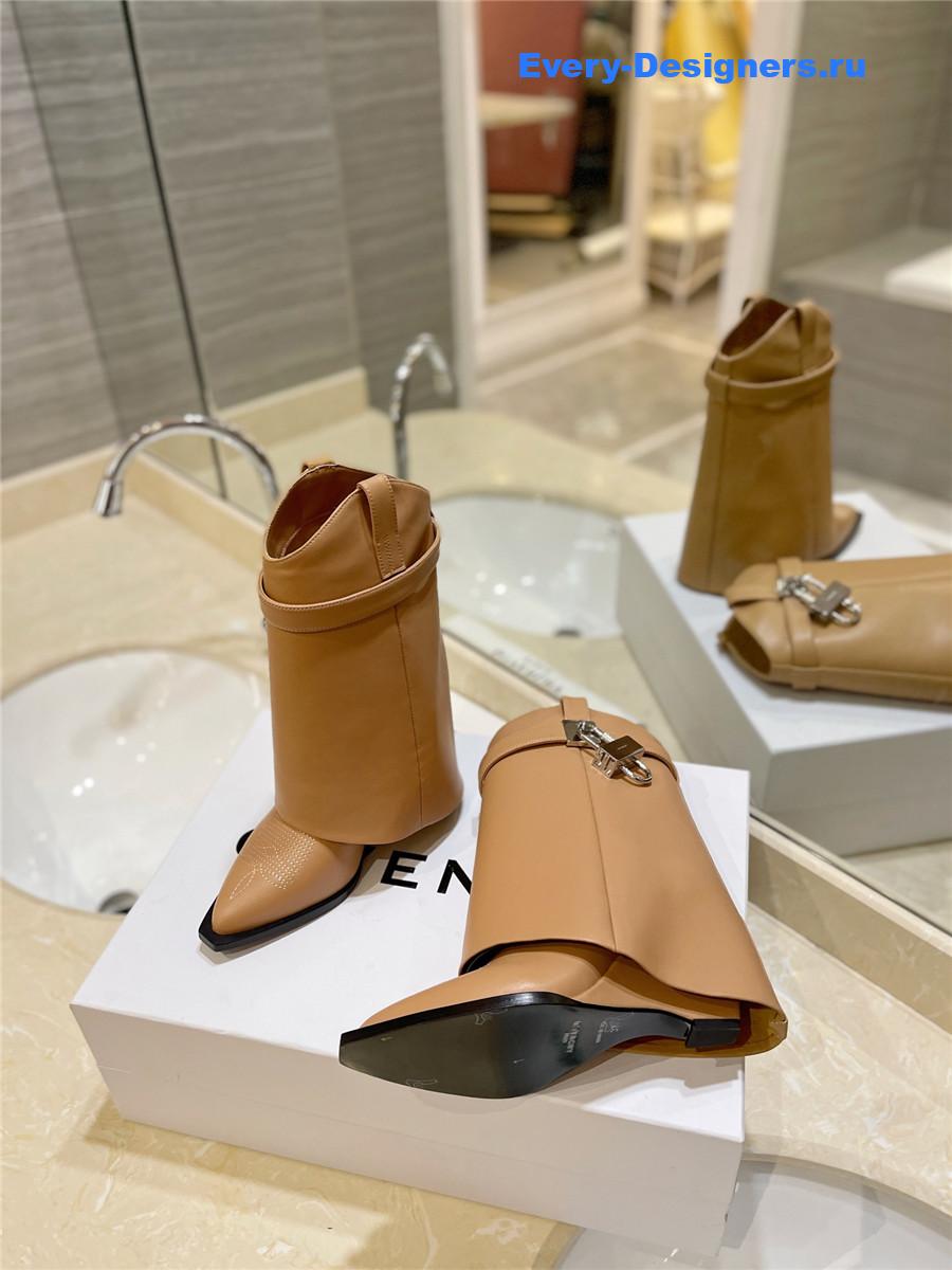 Givenchy 60mm Shark Lock Cowboy Brown Leather Boots