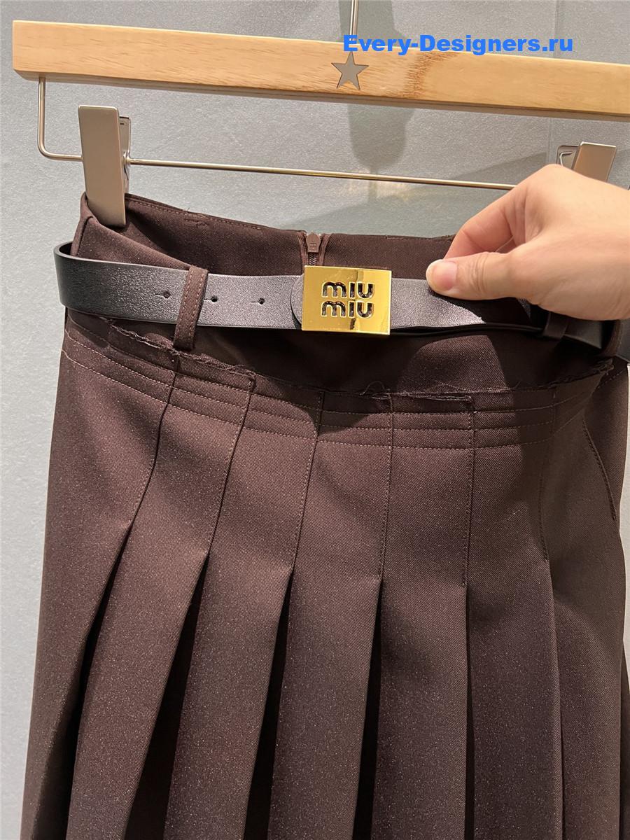 Miu Miu metal buckle belt pleated long skirt
