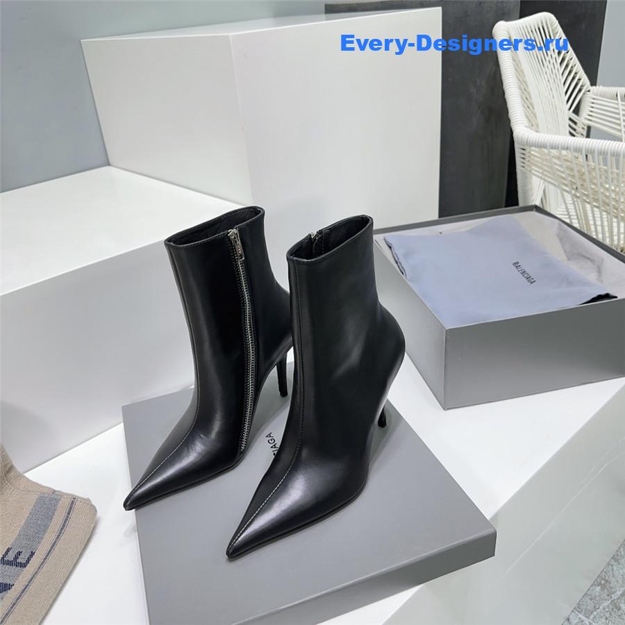 Ba1en*iaga black zipper pointed toe boots