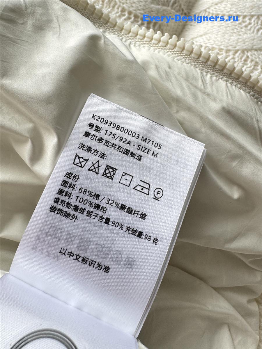 Moncler White Cotton-blend down jacket