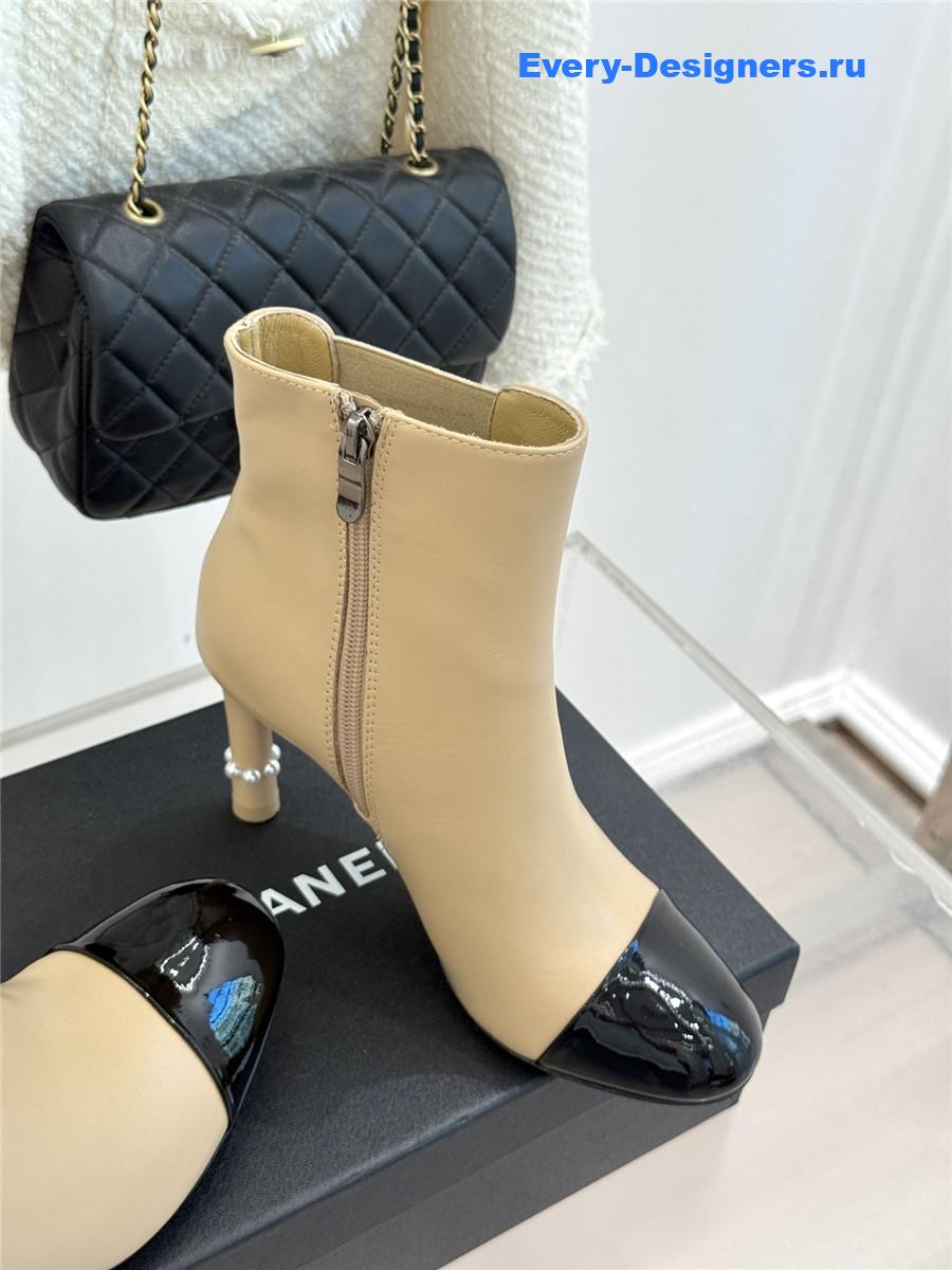 Ch**el beige classic pearl heel ankle boots