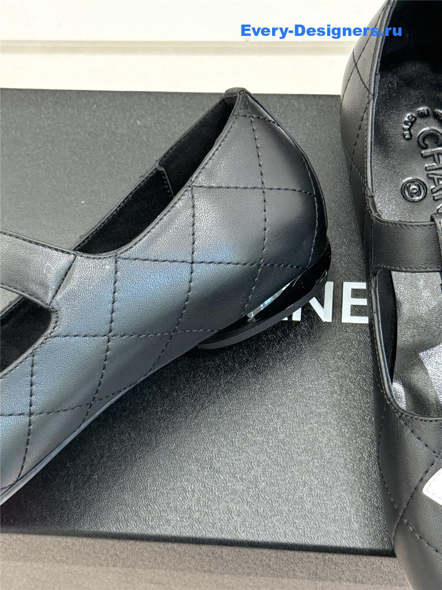 Ch**el classic black cc t-strap ballet mary jane flats