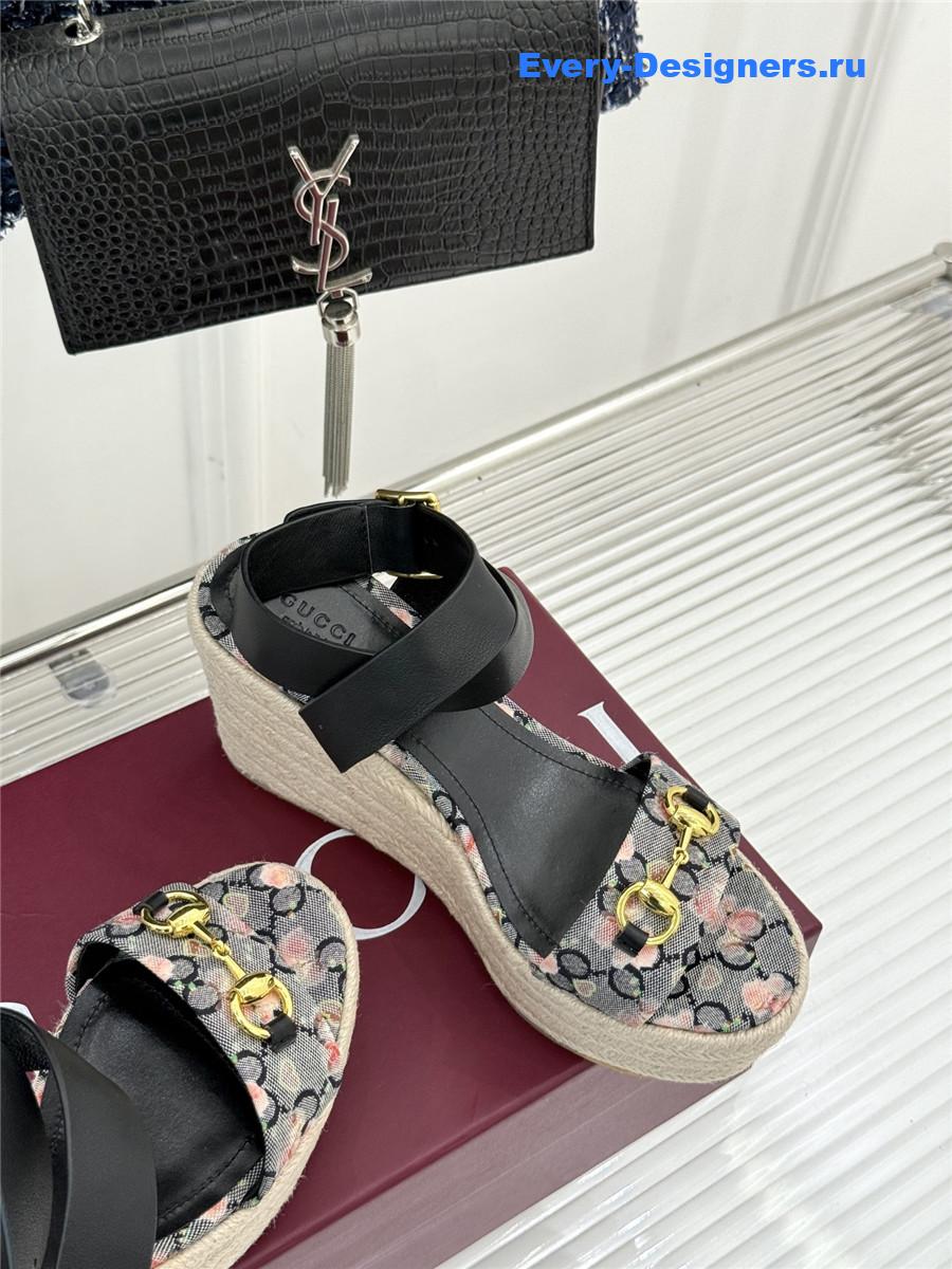 Gvc*1 lady horsebit gg platform espadrille sandals