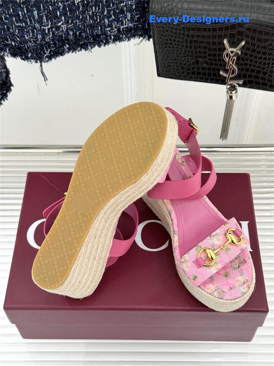 Gvc*1 pink horsebit gg platform espadrille sandals
