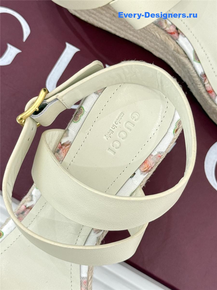 Gvc*1 beige horsebit gg platform espadrille sandals