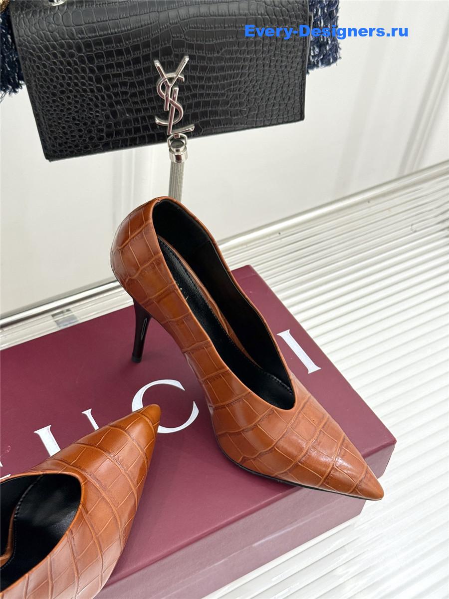 Gvc*1 orange croc-embossed leather mule pumps