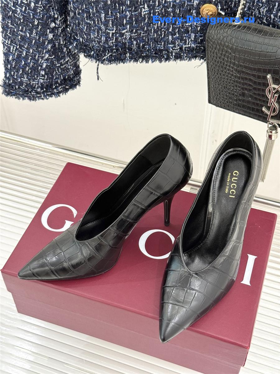 Gvc*1 black croc-embossed leather mule pumps