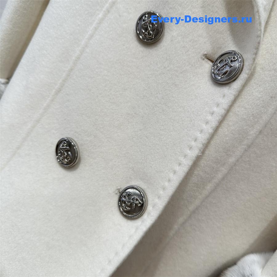 D10r white double-breasted cashmere coat