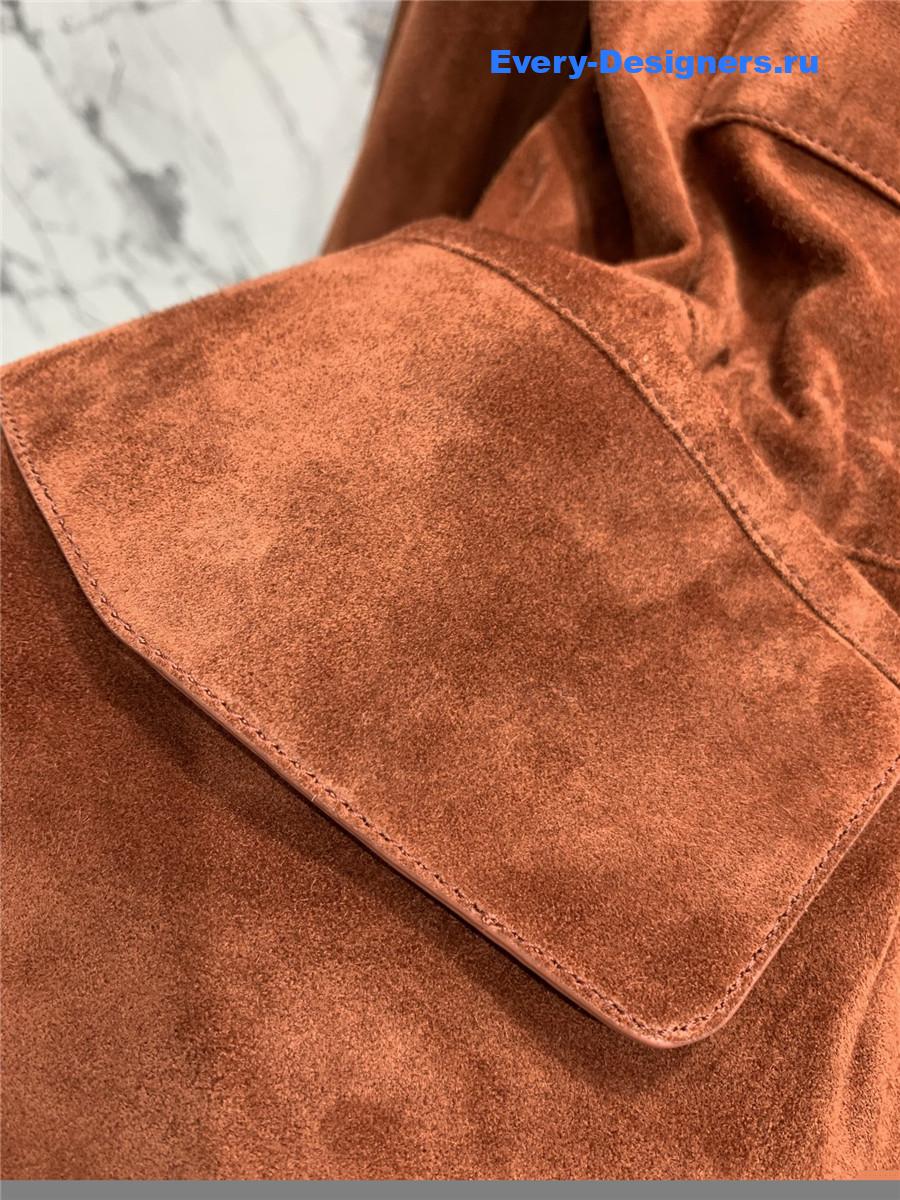 L0r0 P1ana iconic mini suede traveler coat