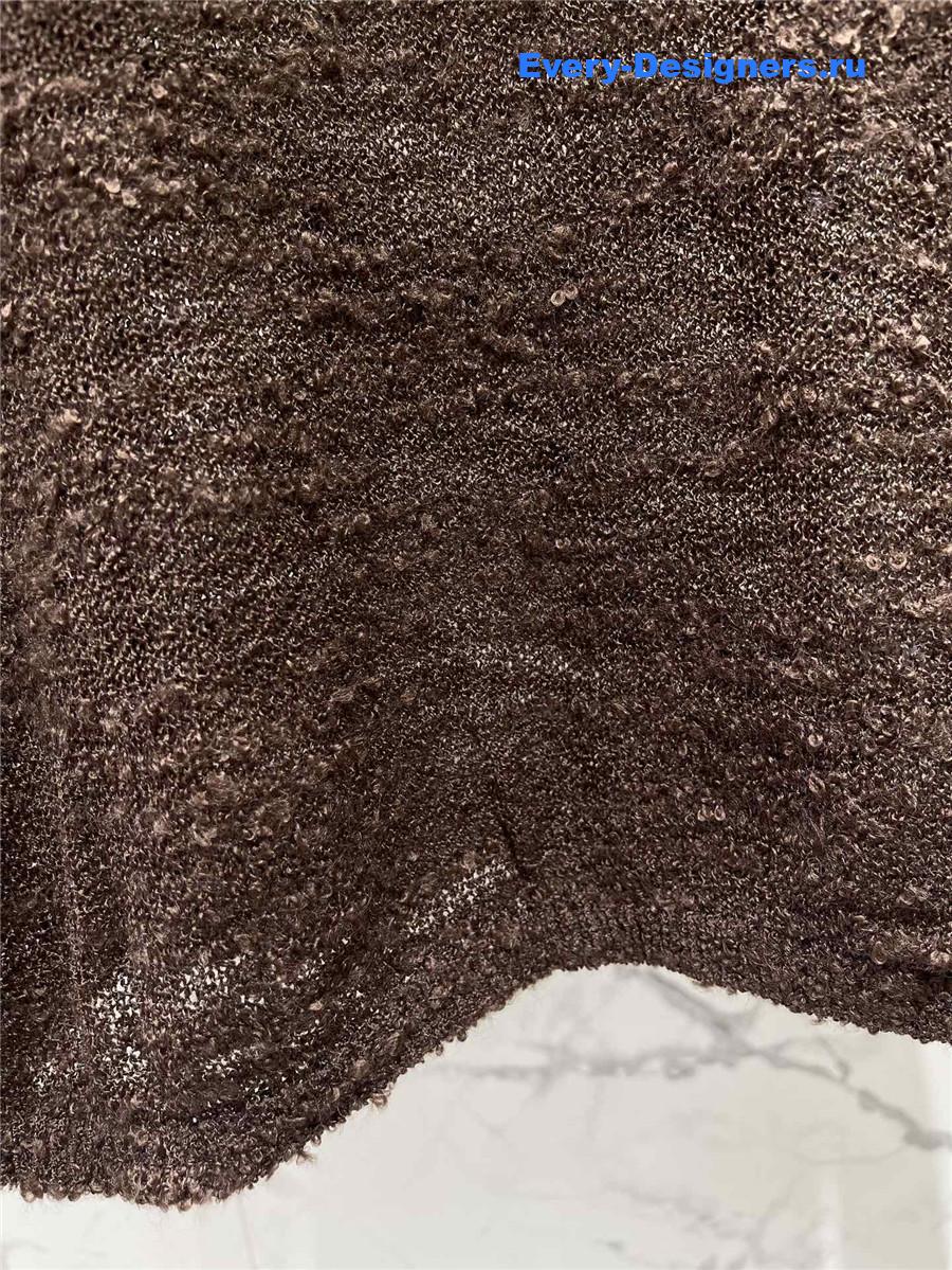 D10r loose brown long-sleeved knit top