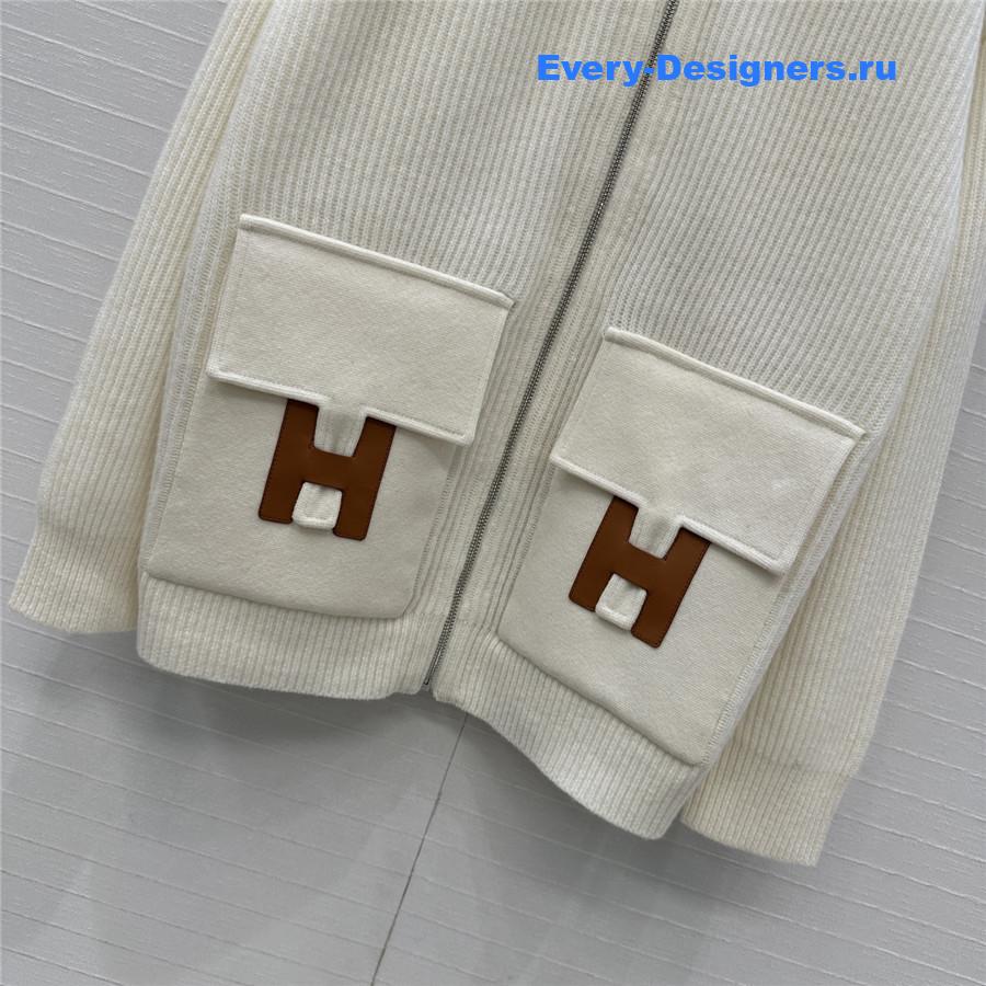 H**me5 cardigan zip winter white sweater